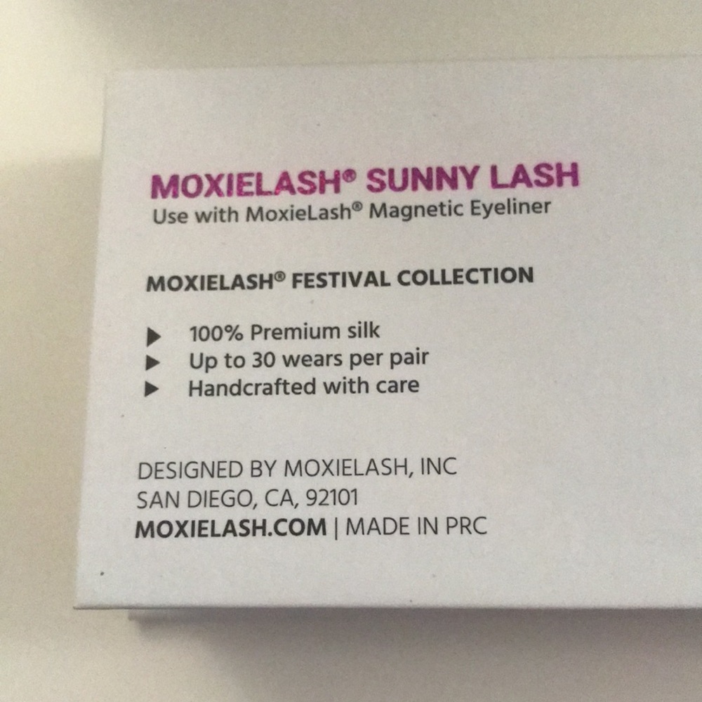Moxie Eyelash Sunny Lash, Magnetic Eyeliner Remover Cotton Swabs, Clutch NEW - Picture 5 of 5